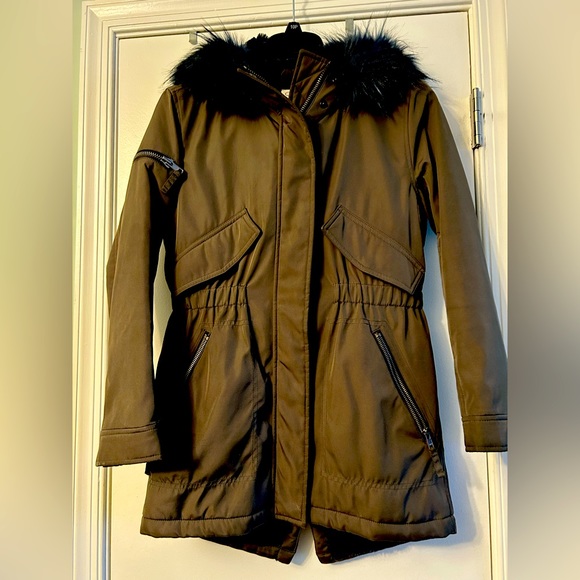 S13 Girls size 14 military greenhooded parka